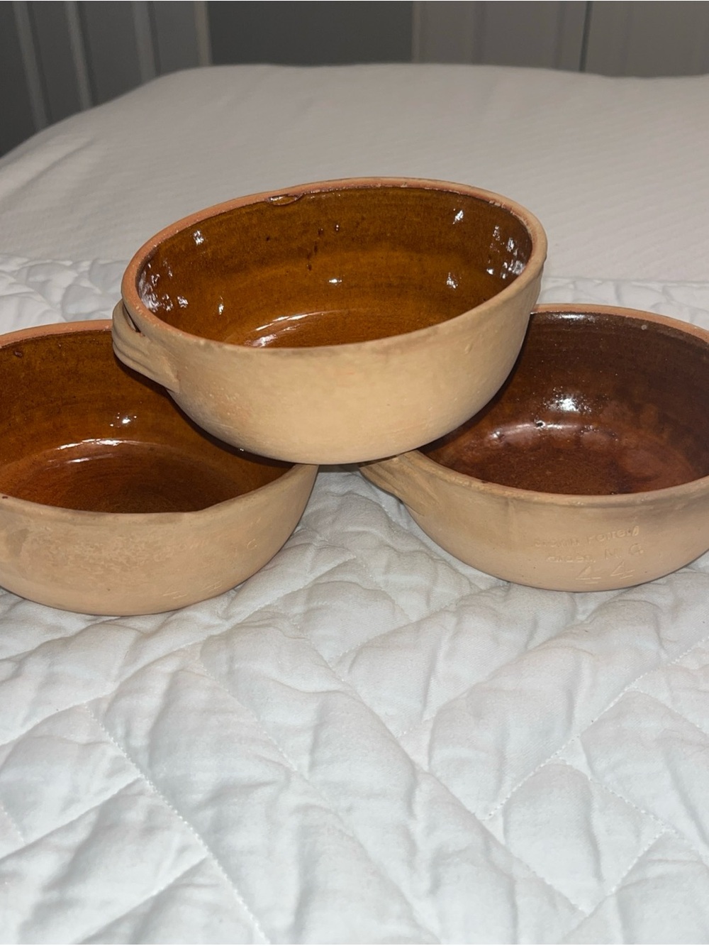 Set of 3 Brown’s Pottery Rustic serving Glazed stoneware Bowls